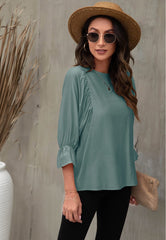 Blusa con luz en la espalda y abertura en la cerradura