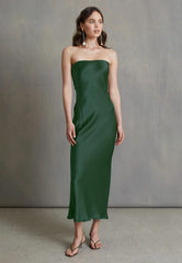 Vestido largo sedoso sin tirantes