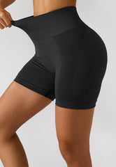 Aktiv-Shorts mit seitlichem Mesh und hoher Taille