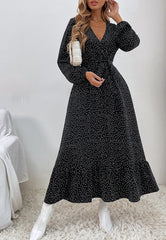 Vestido largo con volantes y lunares