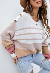 Suéter a rayas con botones en los hombros en contraste