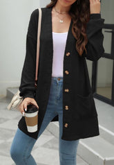 Geometrische Strickjacke mit Knopfleiste