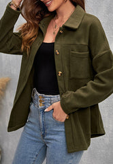 Chaqueta lisa con botones en contraste