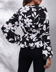 Bluse mit Schößchen und Blumenmuster