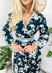 Kleid mit Häkelbesatz und Blumenmuster