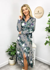 Button-Down-Kleid mit mehreren Drucken