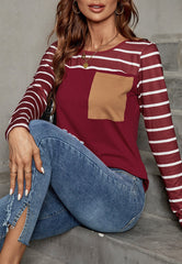 Camiseta con bolsillo de parche y bloques de color