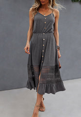 Vestido con botones y detalle de encaje de crochet