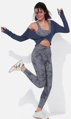 Langärmliges Überkleid mit verdrehter Vorderseite