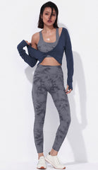 Langärmliges Überkleid mit verdrehter Vorderseite