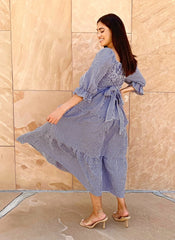 Vestido fruncido de cuadros vichy con capas