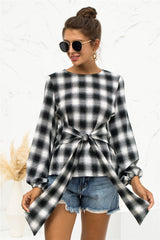 Blusa a cuadros con lazo en la cintura
