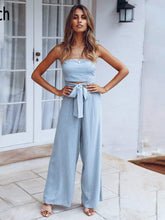 Schicker Jumpsuit mit Bindeband vorne