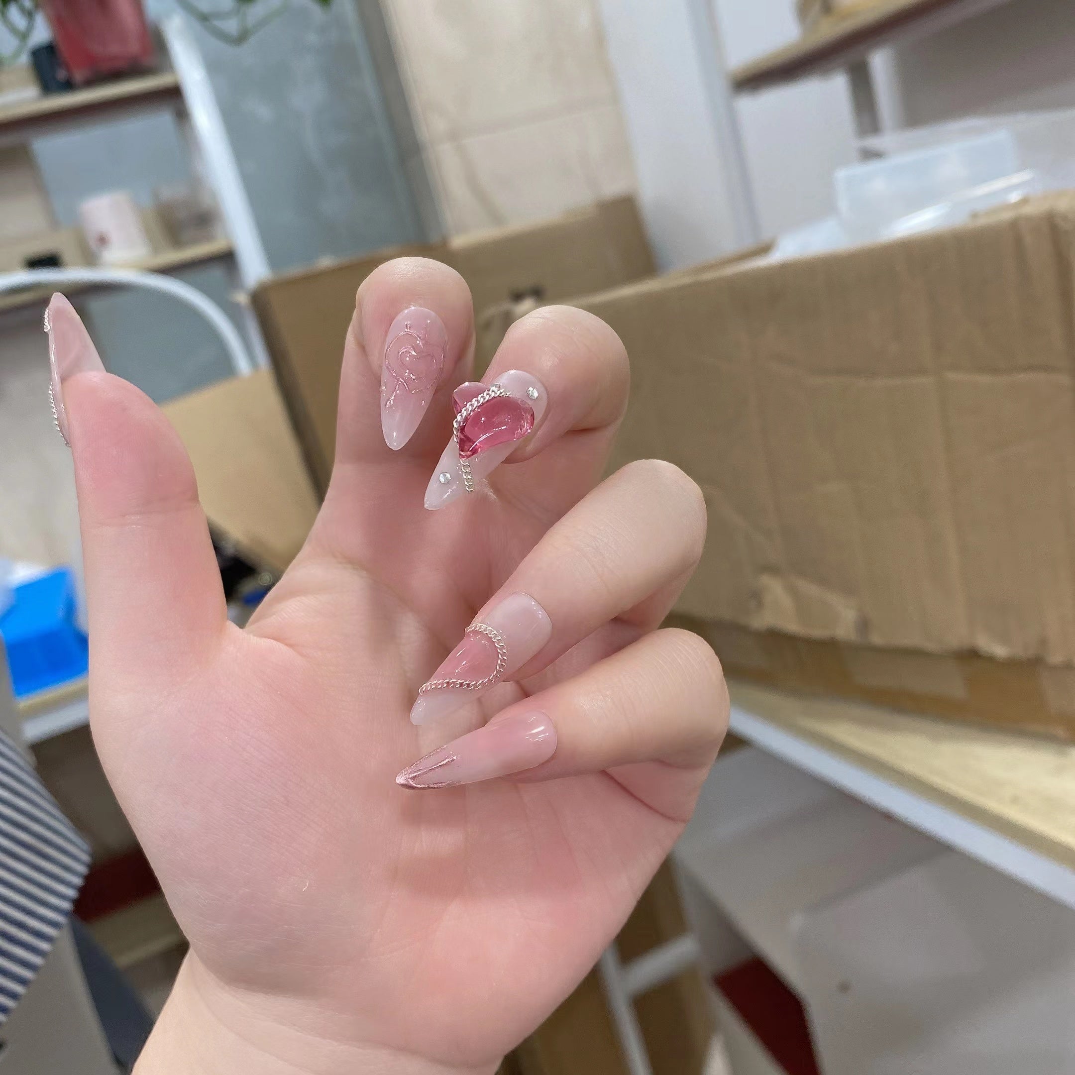 Kann mit süßer Liebe eingenommen werden Netflix Wear Nail Lazy Nail Piece