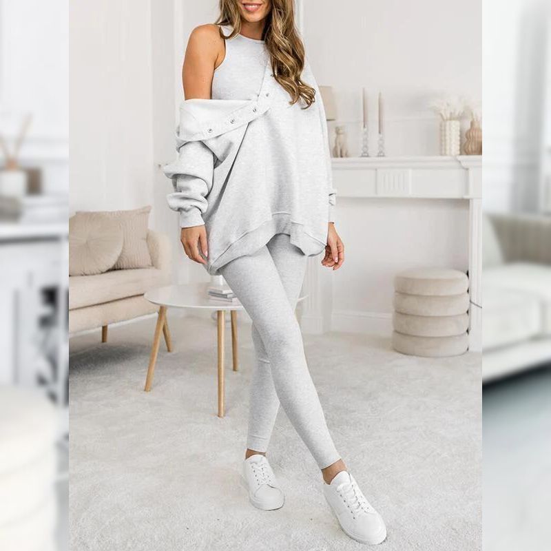 Lässiges dreiteiliges Set mit Kapuzenpullover und Leggings mit Druckknöpfen