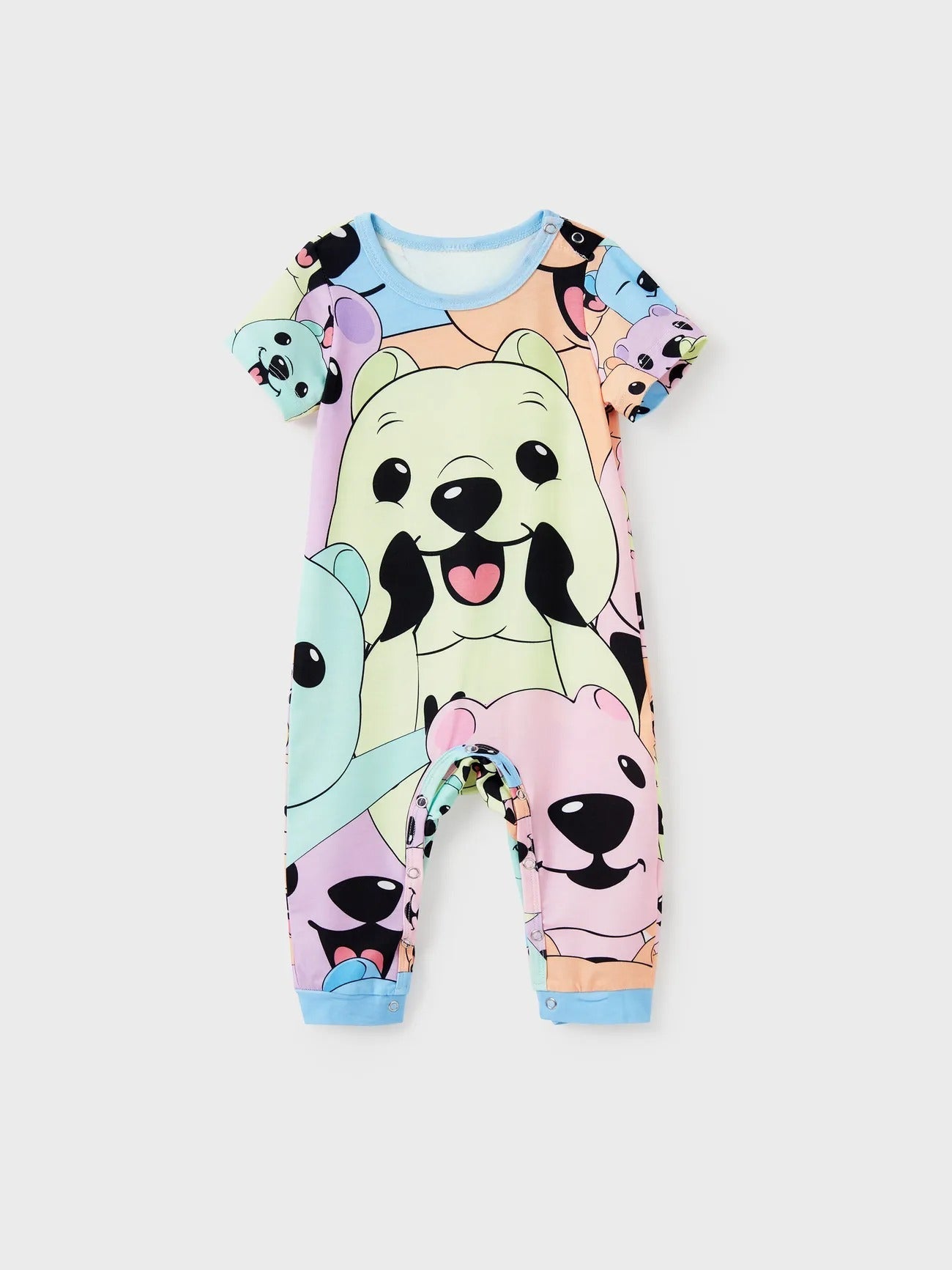 Conjunto de pijama familiar a juego con estampado de oso sonriente