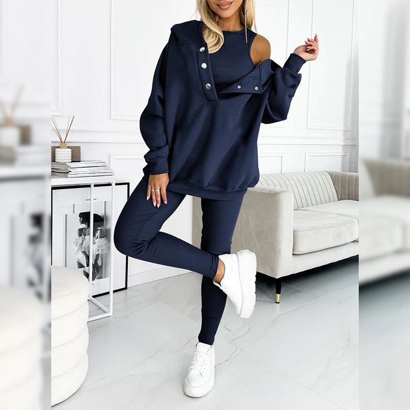 Lässiges dreiteiliges Set mit Kapuzenpullover und Leggings mit Druckknöpfen