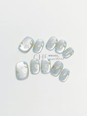 Kurze Nagelspitze für den Sommer