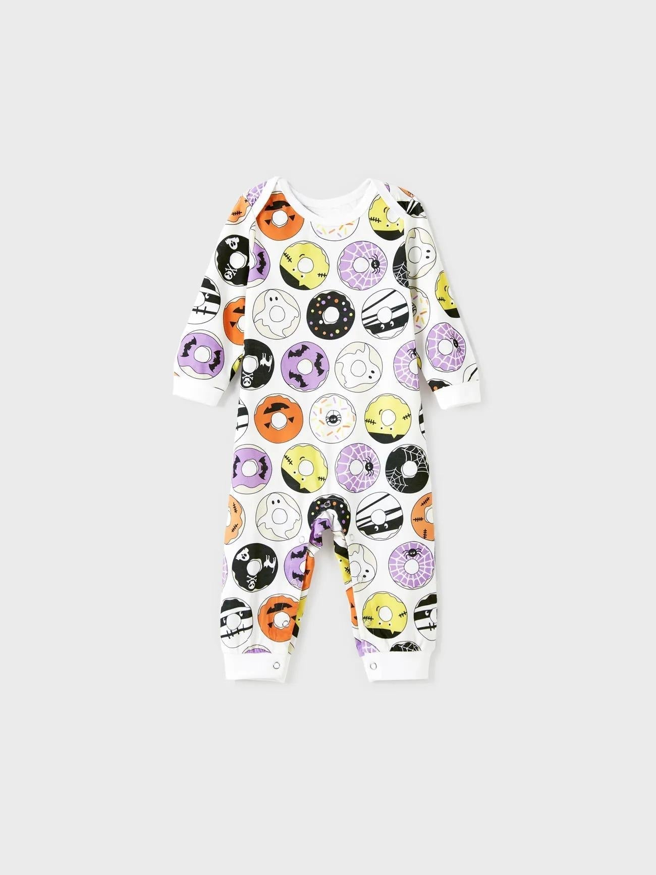 Halloween Familien-Pyjama-Set mit Funky Donuts-Print und Taschen 
