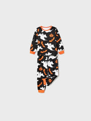 Pijamas familiares de Halloween con estampado de letras y calabazas