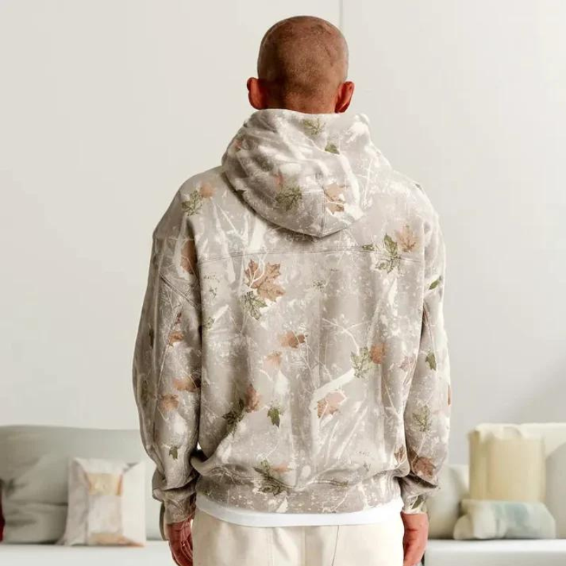 Essential Hoodies mit Camouflage-Blatt-Print