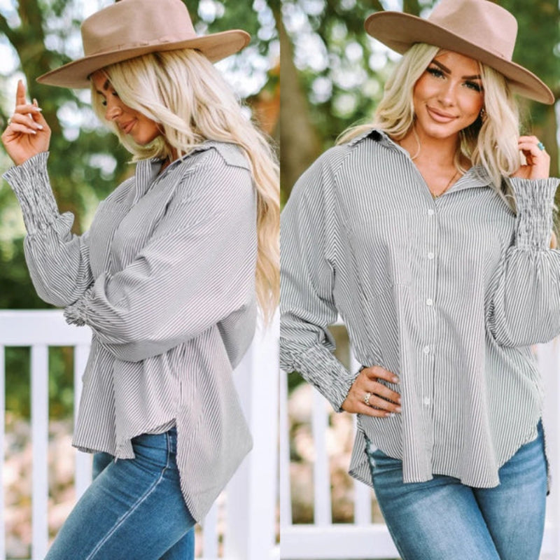 Lässiges gestreiftes Button-Down-Hemd mit elastischen Bündchen