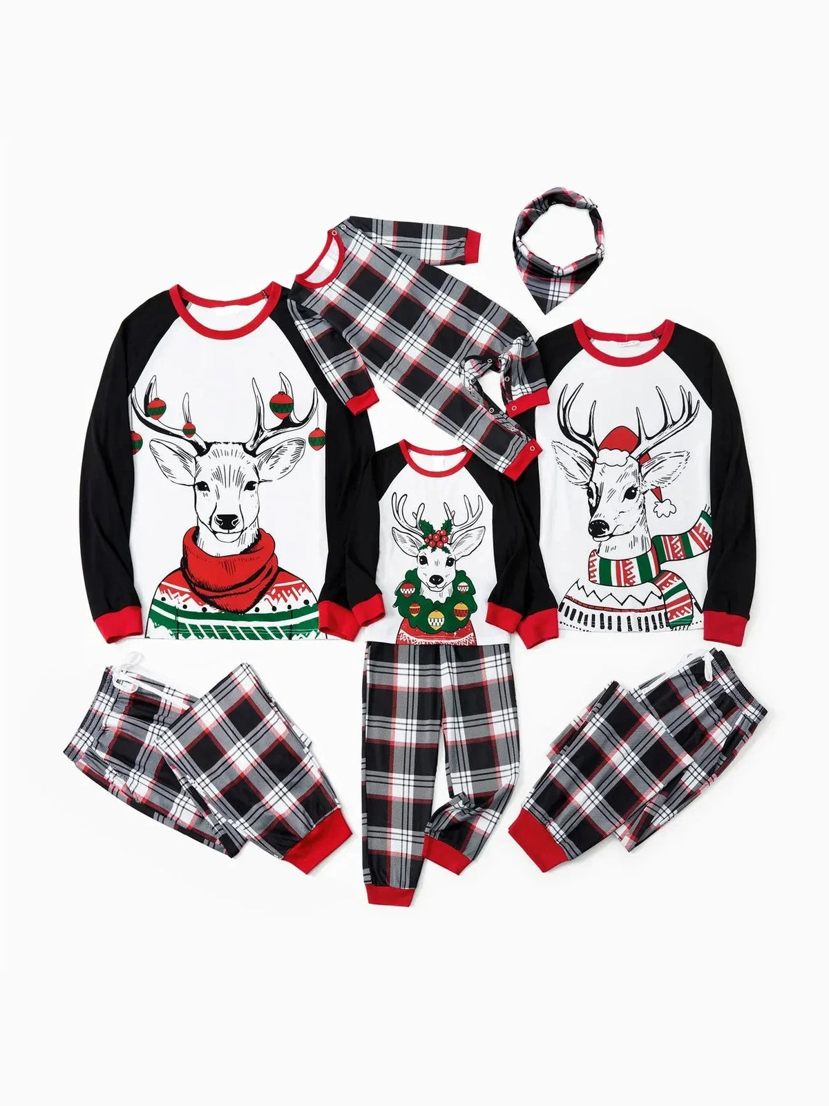 Conjunto de pijama familiar con estampado de renos navideños