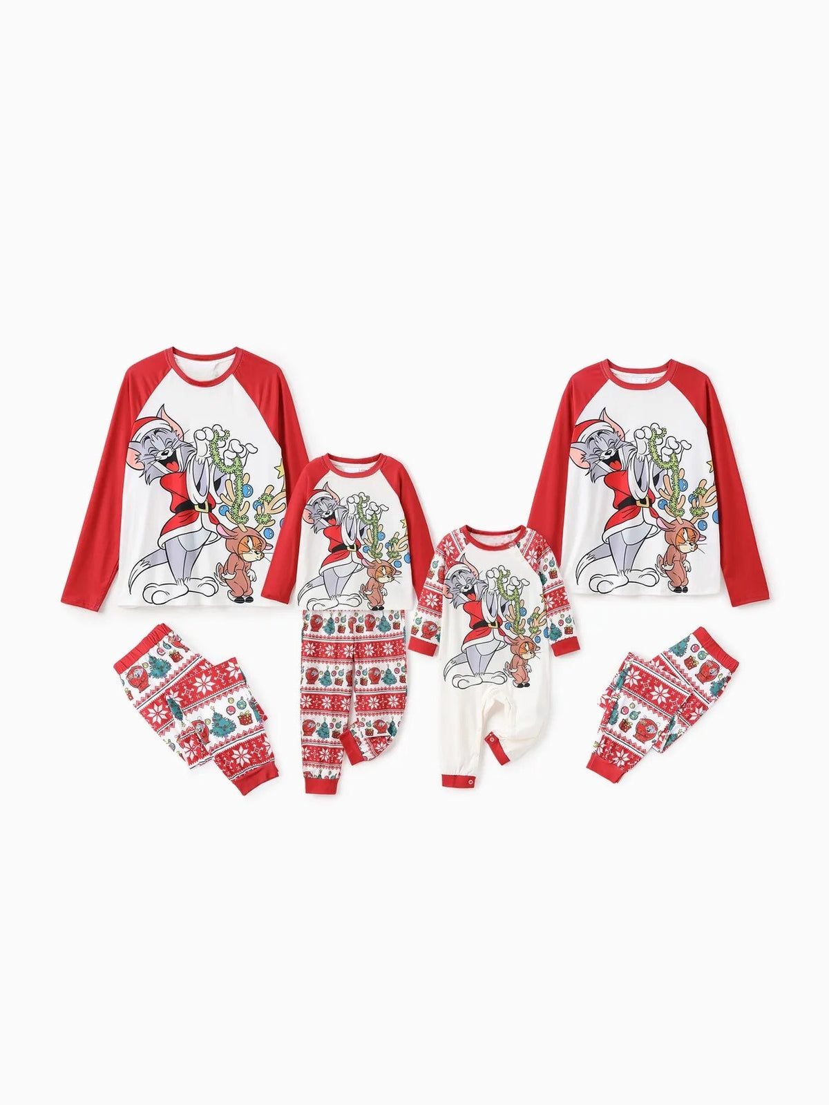 Conjunto de pijama familiar a juego con árbol de Navidad