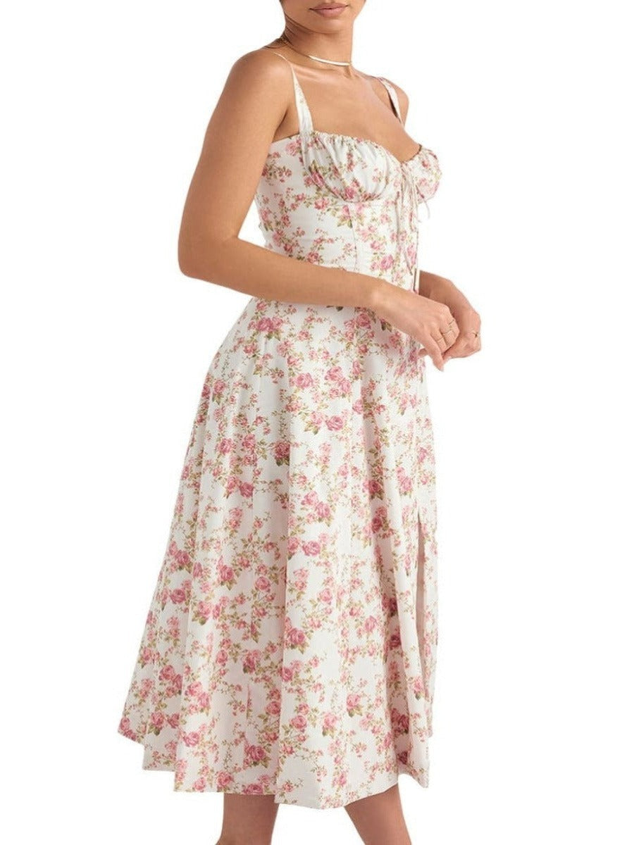 Figurformendes Kleid mit Blumen-Bustier und bauchfreiem Design