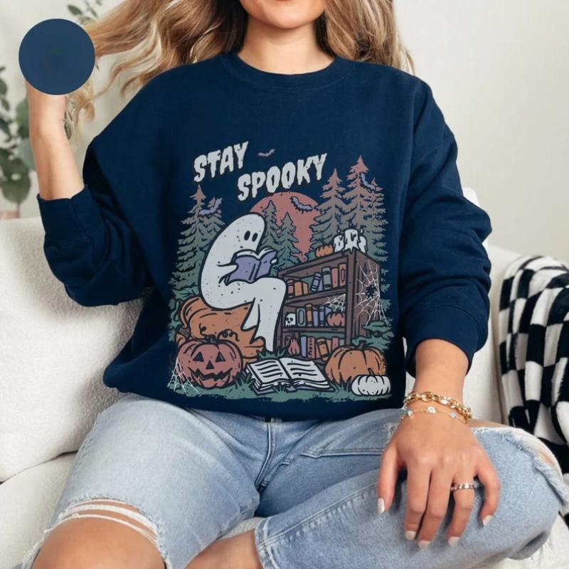 Sudadera cómoda con estampado de libro de lectura de Halloween