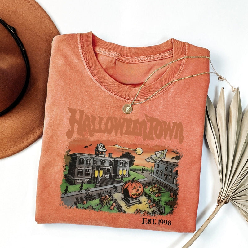 Halloweentown University Retro Halloween Grafik T-Shirt