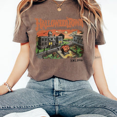 Halloweentown University Retro Halloween Grafik T-Shirt