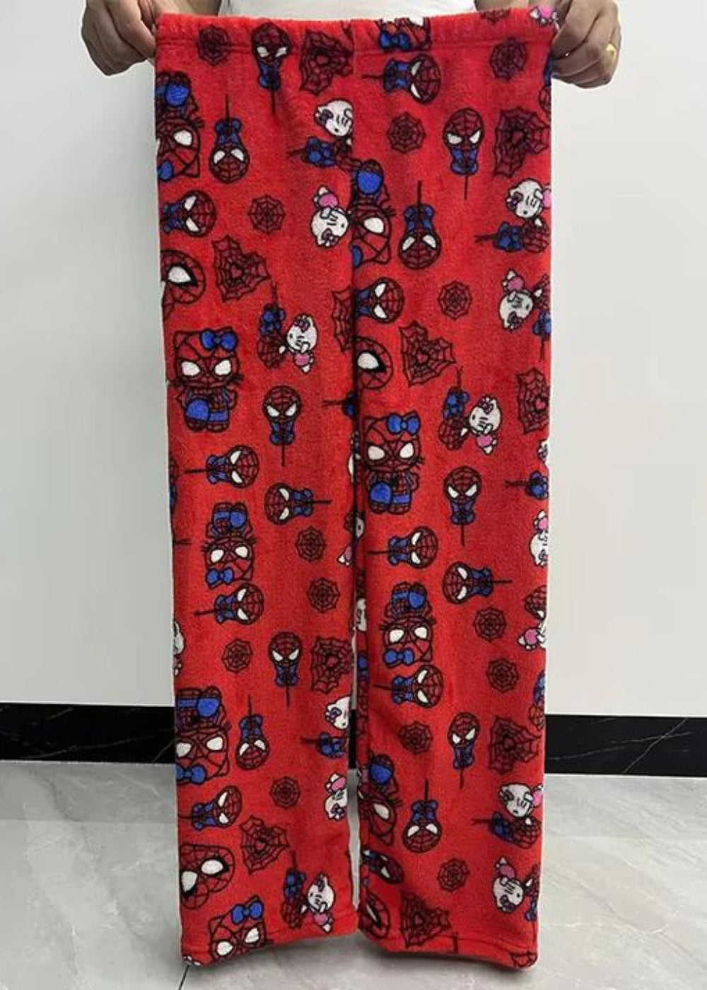 Pijama holgado de Hello Kitty Spider-Man