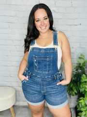 Dehnbare Jeans-Overall-Shorts mit hohem Bund