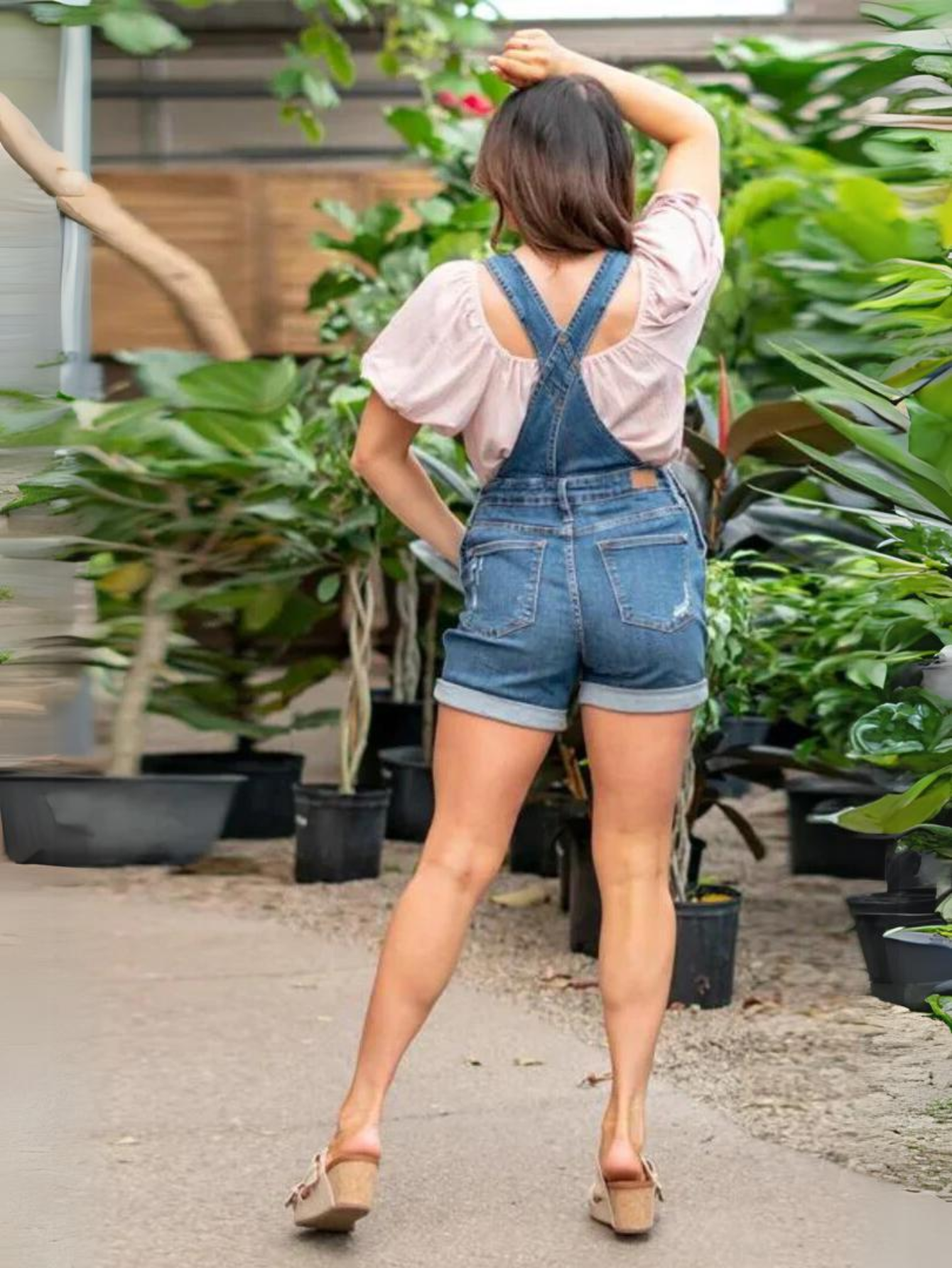 Dehnbare Jeans-Overall-Shorts mit hohem Bund