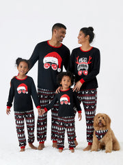 Passendes Familien-Pyjama-Set mit Weihnachtsmann- und Rentier-Print