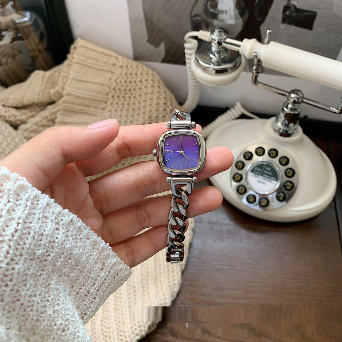 Ocean Blue Gradient Fritillary Small Sugar Cube Bracelet Watch Light Luxury High Sense Ins