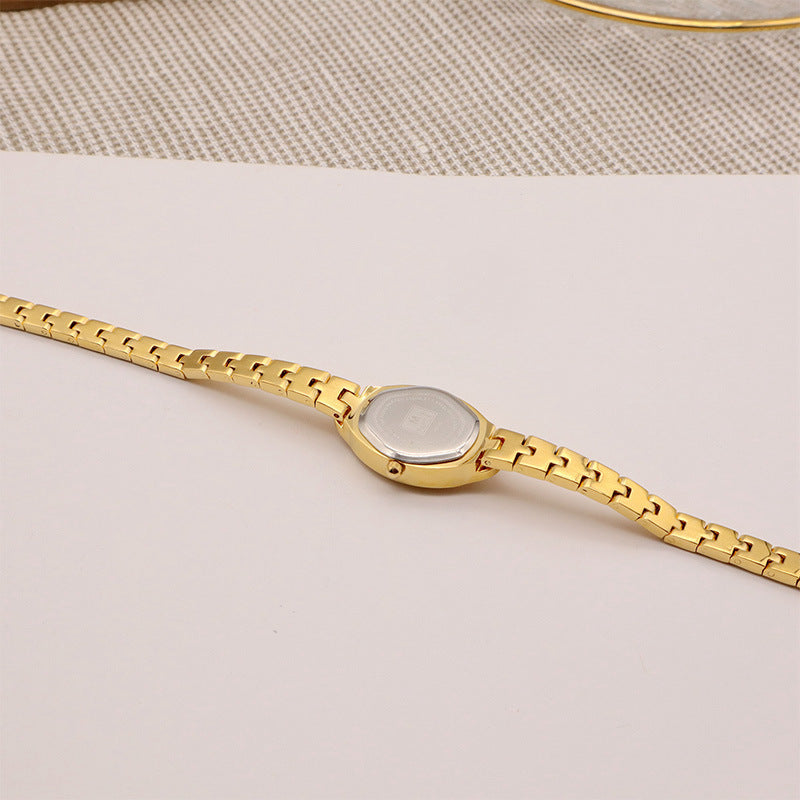 Alluvial Gold Vintage Pineapple Pattern Watch