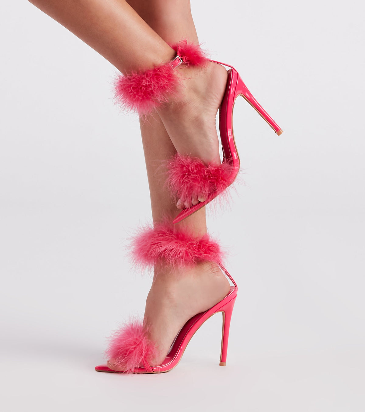 Tacones de aguja de marabú con plumas de princesa