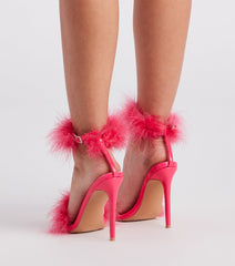 Tacones de aguja de marabú con plumas de princesa