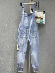 Jeans-Latzhose „Change the World“ mit Cartoon-Print