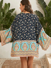 Kimono corto con estampado floral, color azul marino, de algodón, tipo kimono. 