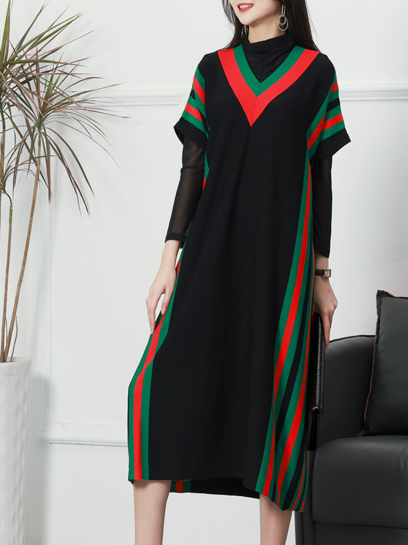 Vestido midi de punto con mangas largas de murciélago y rayas elegante de verano