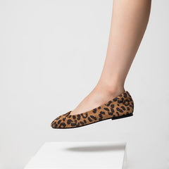 Zapatos planos de ballet con estampado de leopardo 