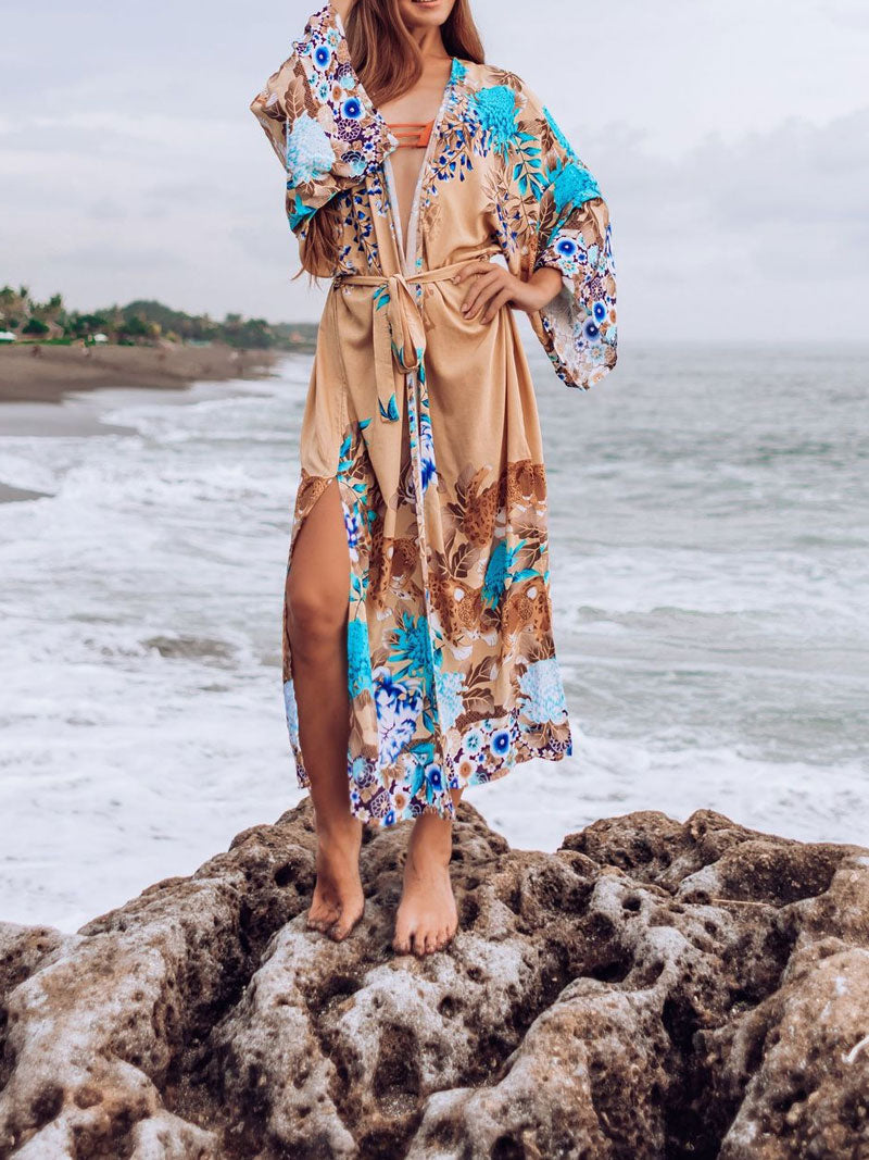 Kimono de algodón con estampado floral y pájaro grande en color marrón, largo hasta el suelo, estilo playero