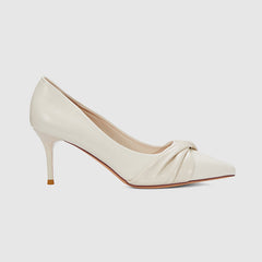 Pumps mit spitzer Zehenpartie Beige -