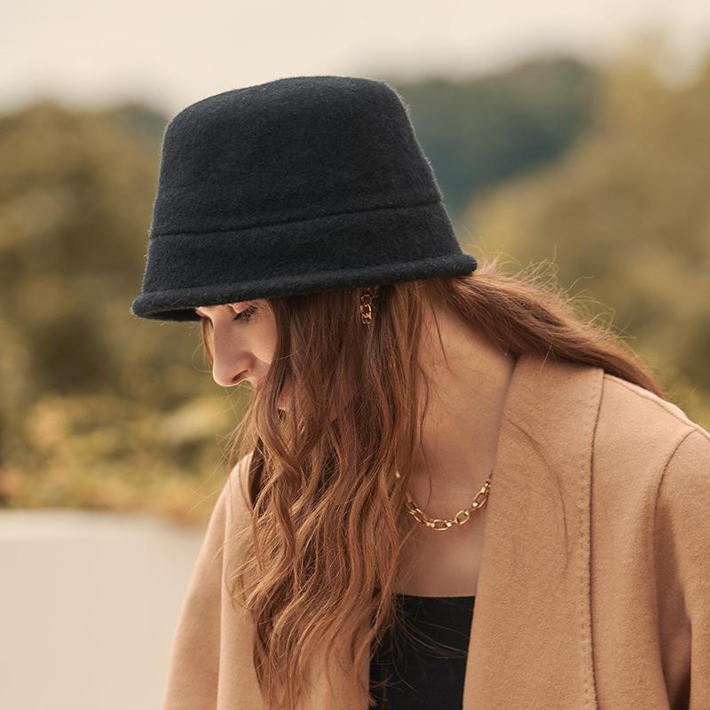 Sombrero cloche vintage minimalista
