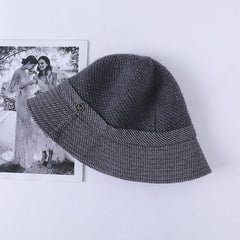 Sombrero de pescador con textura mixta