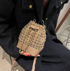 Bolso bandolera de tweed tejido con cordón ajustable