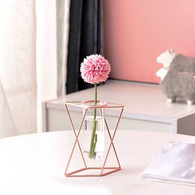 Twisting Iron Flower Vase with Glass Test Tube Design